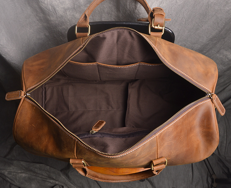 Genuine Horse Leather Duffle Bag – Stylish & Durable Travel Companion